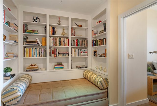 485 Harrison Ave 404, Boston, MA 02118