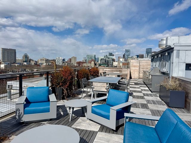 485 Harrison Ave 404, Boston, MA 02118