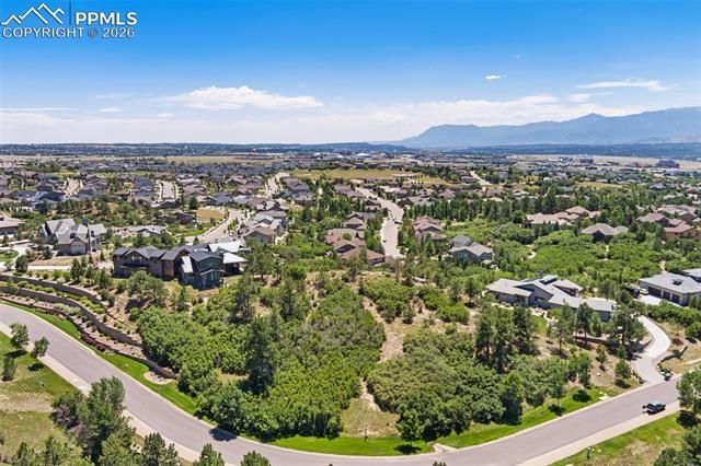 1725 Vine Cliff Heights, Colorado Springs, CO 80921