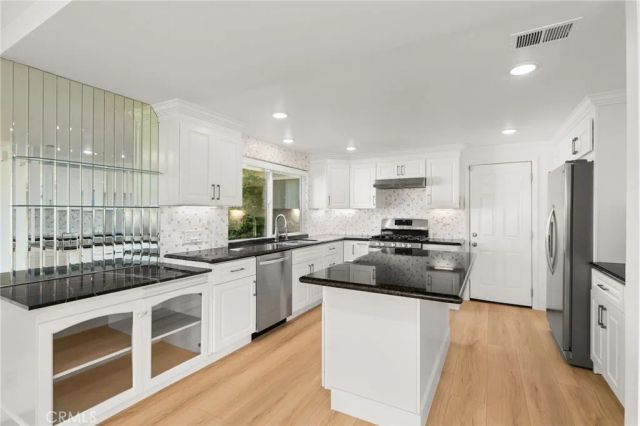 1348 Hickory, La Verne, CA 91750