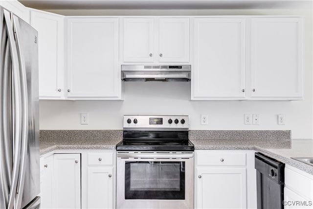 2115 Pinetree Dr, Henrico, VA 23230