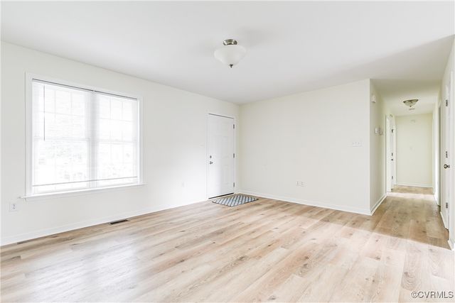 2115 Pinetree Dr, Henrico, VA 23230