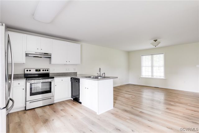 2115 Pinetree Dr, Henrico, VA 23230