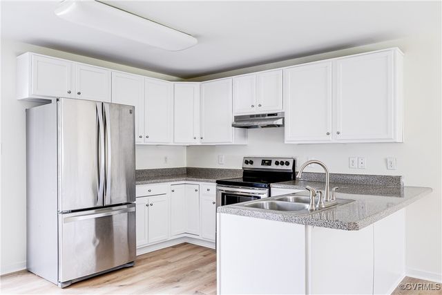 2115 Pinetree Dr, Henrico, VA 23230