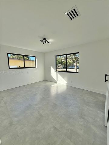 12615 N Miami Avenue, North Miami, FL 33168