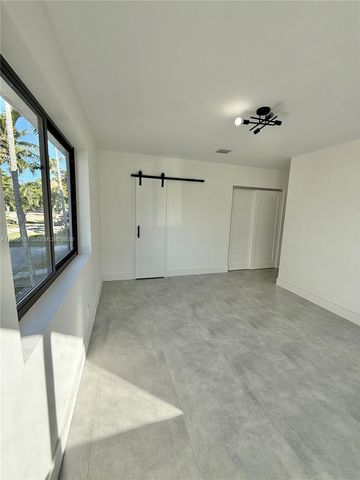 12615 N Miami Avenue, North Miami, FL 33168
