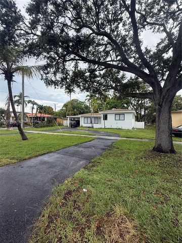 12615 N Miami Avenue, North Miami, FL 33168