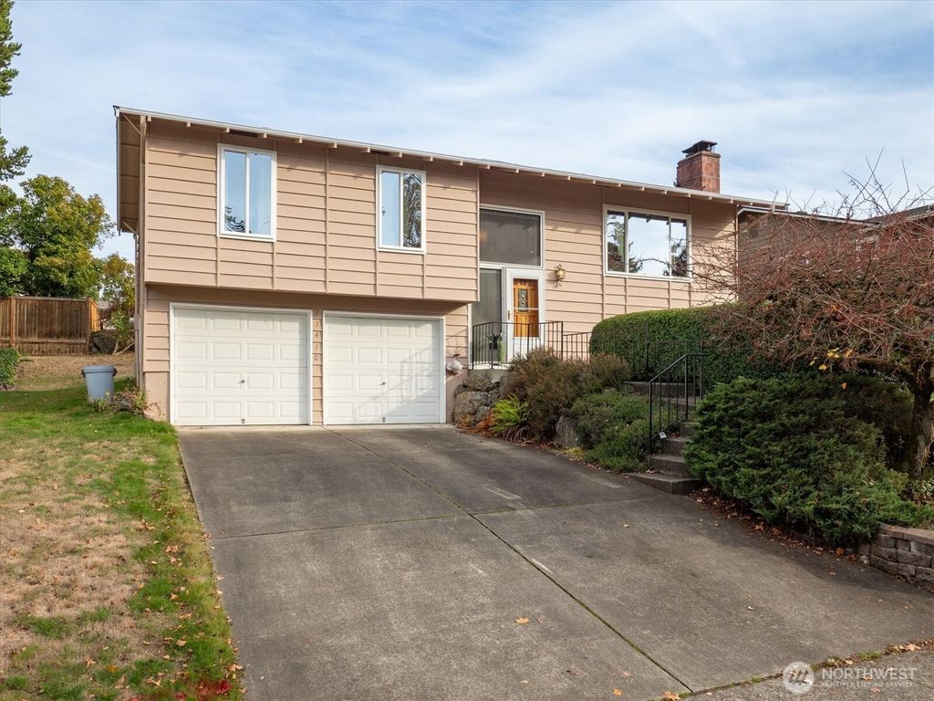13410 115th Avenue NE, Kirkland, WA 98034