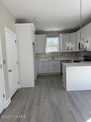 113 Grander Court, Sneads Ferry, NC 28460