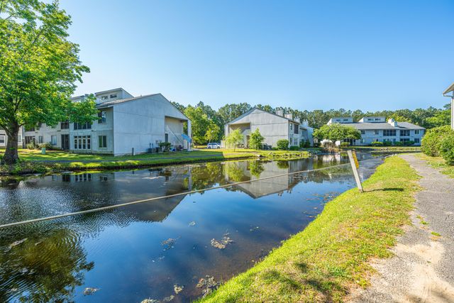 501 Greenmeadow Drive, Goose Creek, SC 29445