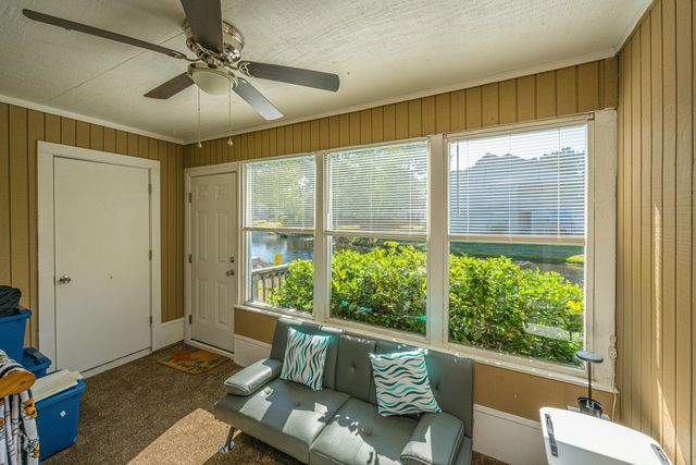 501 Greenmeadow Drive, Goose Creek, SC 29445