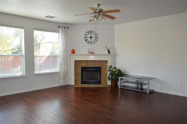 15324 Interlachen DR, Austin, TX 78717