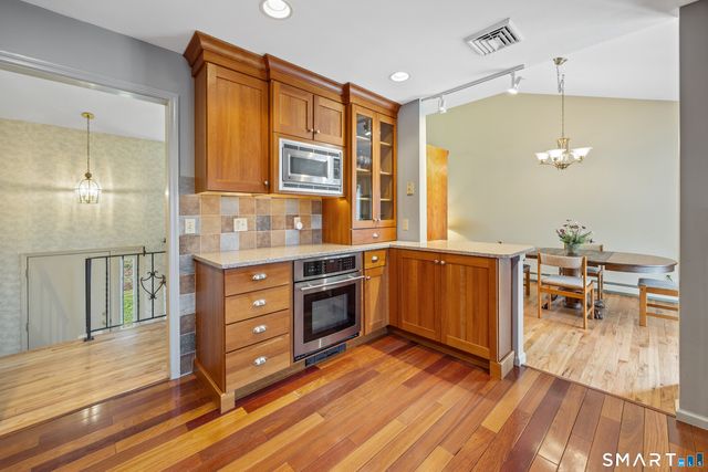 22 Jotham Road, New Milford, CT 06776