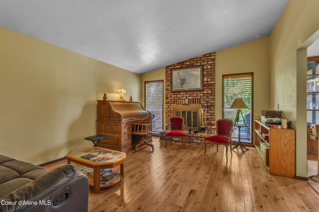 5792 N Parkwood CIR, Coeur D'alene, ID 83815