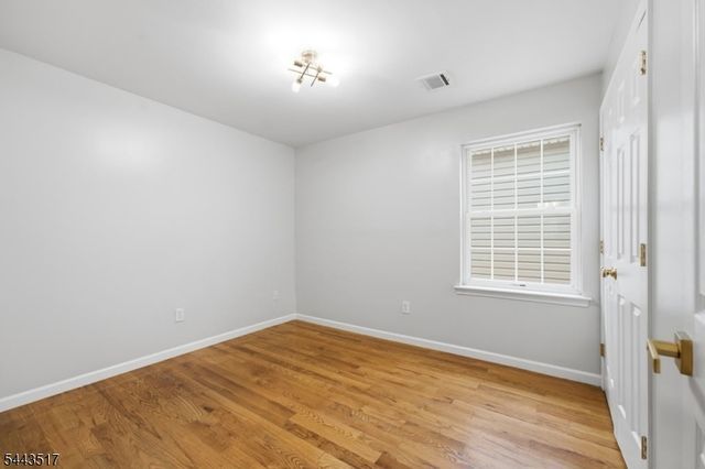 426 Marshall St, Elizabeth City, NJ 07206