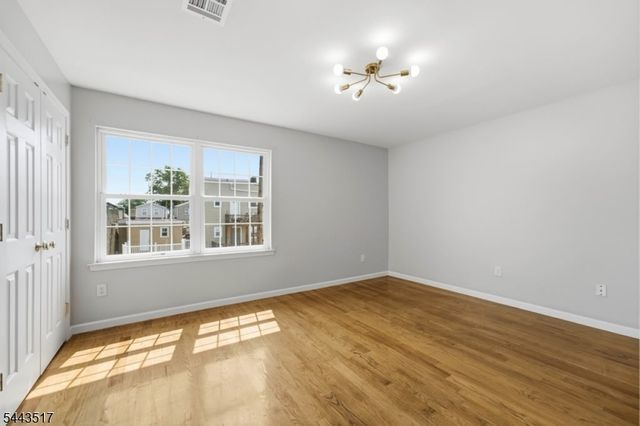 426 Marshall St, Elizabeth City, NJ 07206