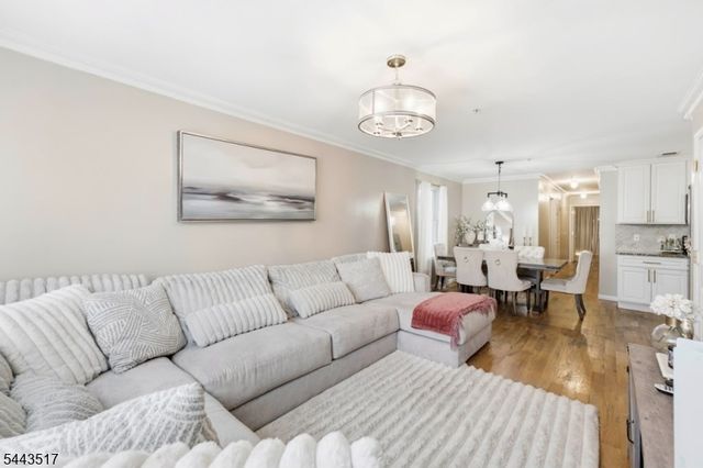426 Marshall St, Elizabeth City, NJ 07206