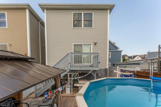 426 Marshall St, Elizabeth City, NJ 07206