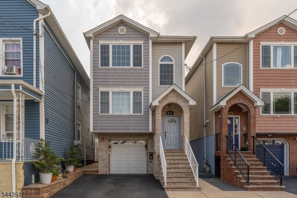 426 Marshall St, Elizabeth City, NJ 07206