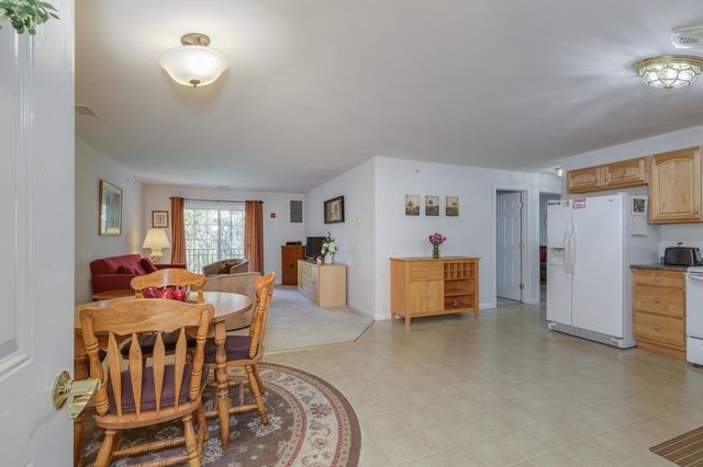 65 Fordway Ext Unit 1305, Derry, NH 03038