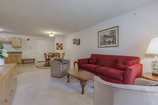 65 Fordway Ext Unit 1305, Derry, NH 03038