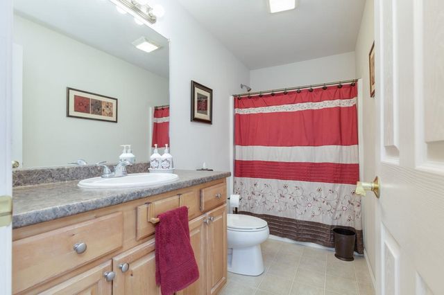 65 Fordway Ext Unit 1305, Derry, NH 03038