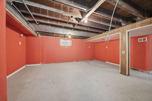 10605 S Normal Avenue, Chicago, IL 60628