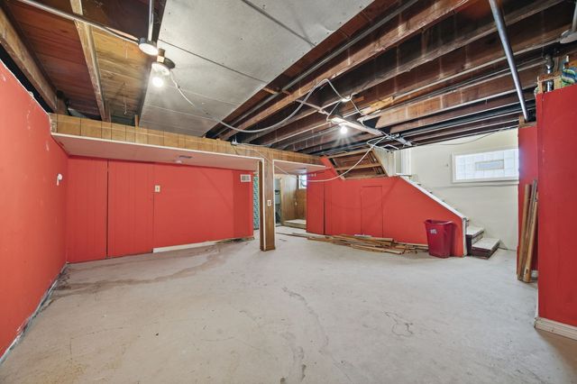 10605 S Normal Avenue, Chicago, IL 60628