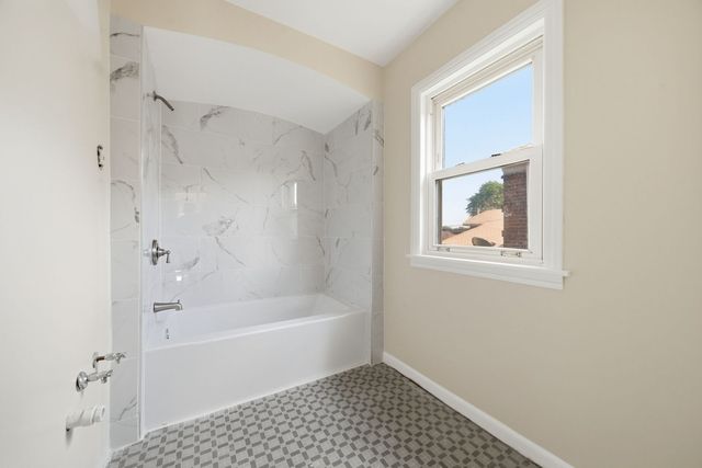 10605 S Normal Avenue, Chicago, IL 60628