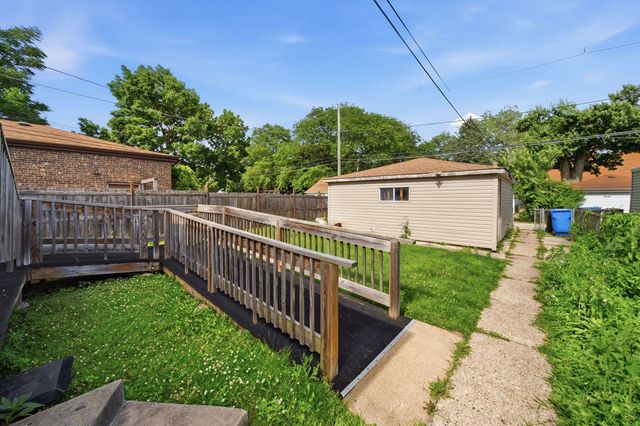 10605 S Normal Avenue, Chicago, IL 60628