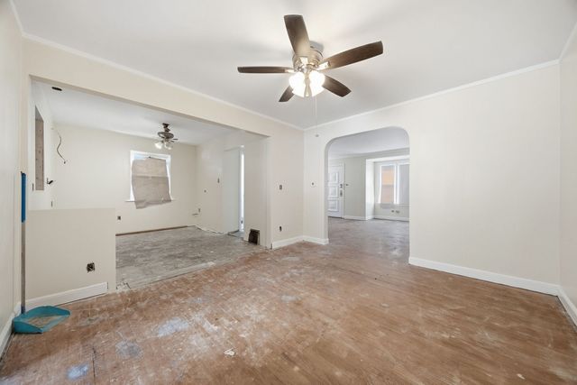10605 S Normal Avenue, Chicago, IL 60628