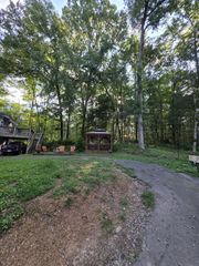 4980 Louise Creek Rd, Cunningham, TN 37052