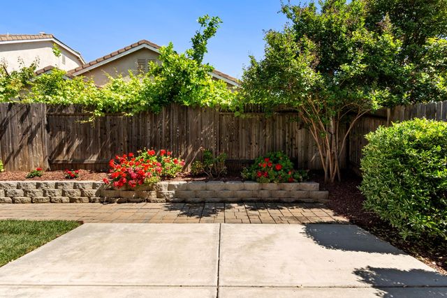 3305 Moscato St, Roseville, CA 95747