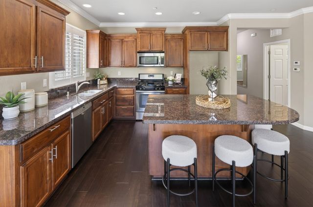 3305 Moscato St, Roseville, CA 95747