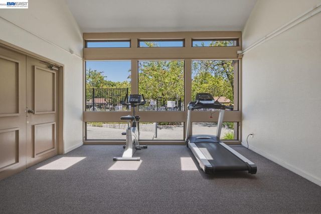 3300 Wolcott Cmn 113, Fremont, CA 94538