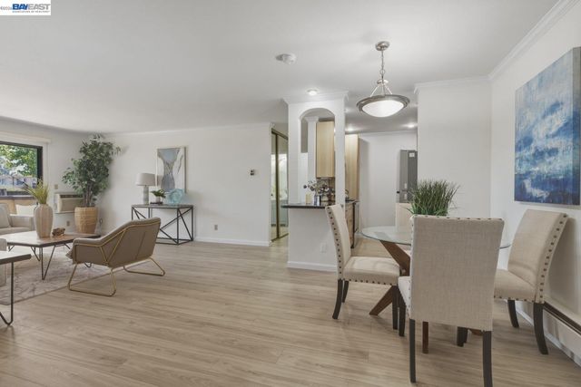 3300 Wolcott Cmn 113, Fremont, CA 94538