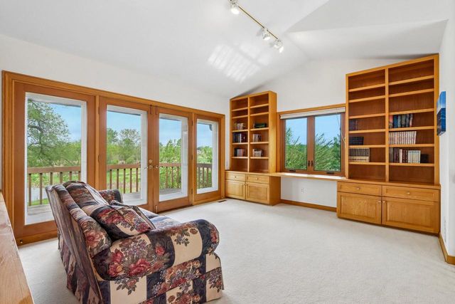 2385 Buckingham PLACE, Brookfield, WI 53045