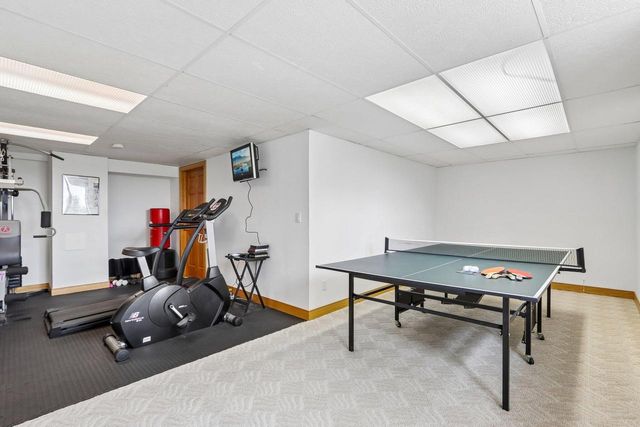2385 Buckingham PLACE, Brookfield, WI 53045