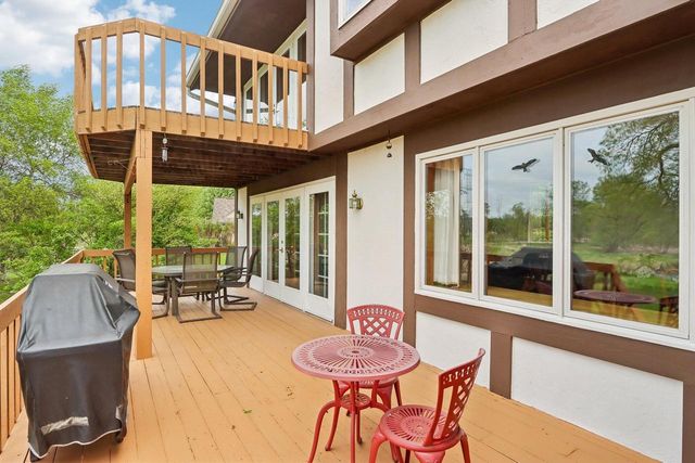 2385 Buckingham PLACE, Brookfield, WI 53045