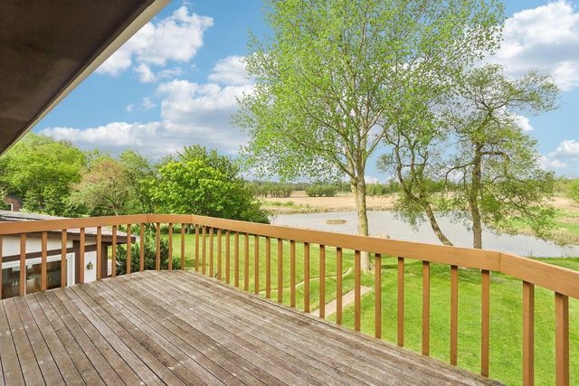 2385 Buckingham PLACE, Brookfield, WI 53045