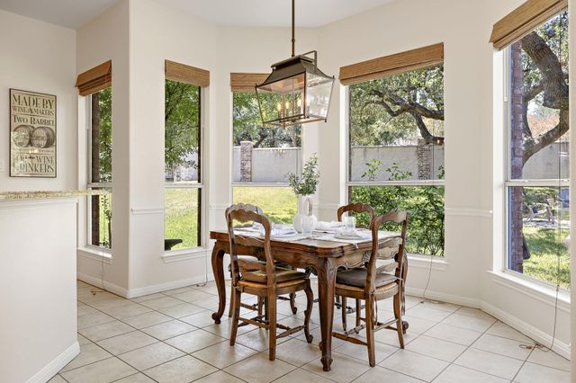 1914 Mulligan DR, Round Rock, TX 78664