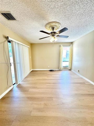 4240 NW 114th Terrace 40, Coral Springs, FL 33065