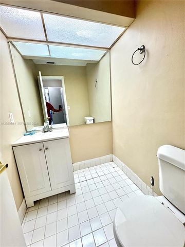 4240 NW 114th Terrace 40, Coral Springs, FL 33065