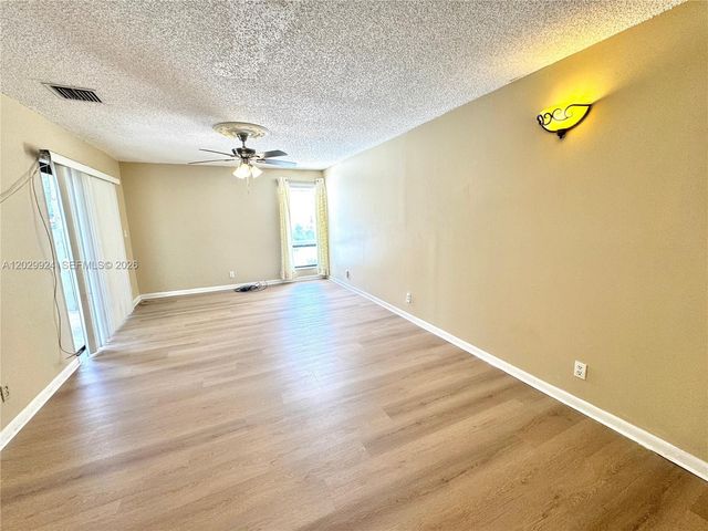 4240 NW 114th Terrace 40, Coral Springs, FL 33065