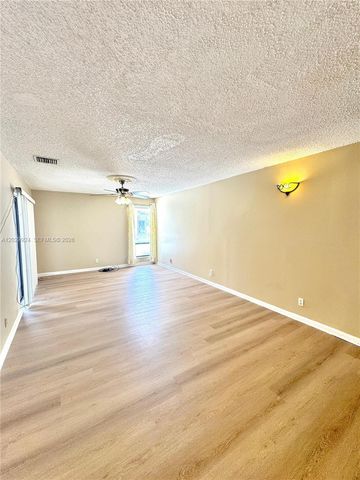 4240 NW 114th Terrace 40, Coral Springs, FL 33065
