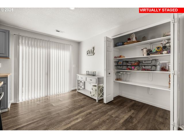 435 Sw FOREST Rd, Estacada, OR 97023