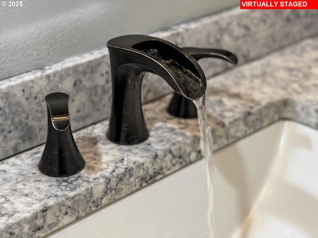 435 Sw FOREST Rd, Estacada, OR 97023