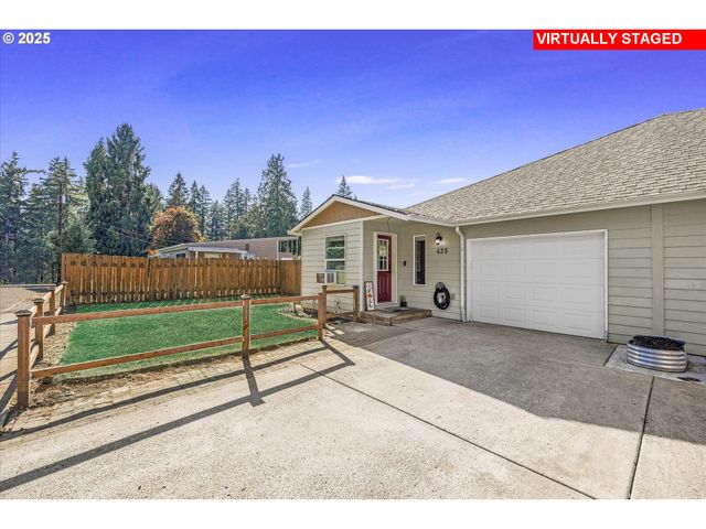 435 Sw FOREST Rd, Estacada, OR 97023