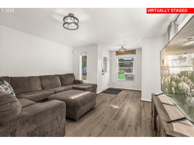 435 Sw FOREST Rd, Estacada, OR 97023