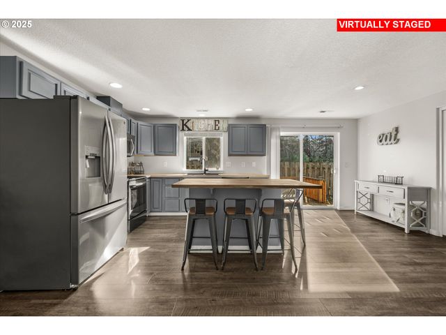 435 Sw FOREST Rd, Estacada, OR 97023